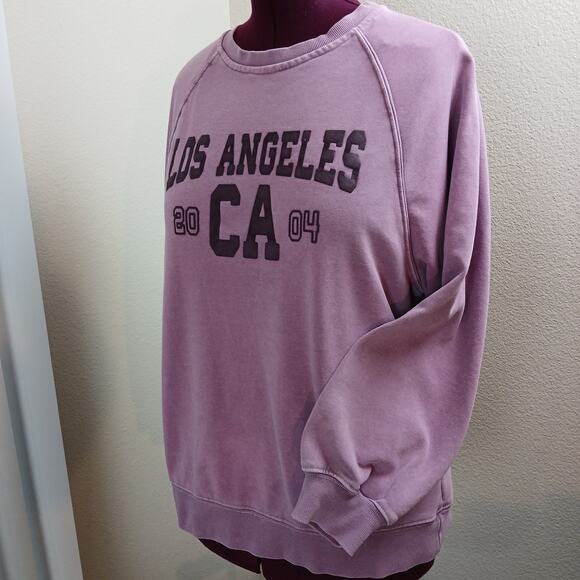 Planet Heart Tops - Planet Heart Retro "Los Angeles CA 2004" Sweatshirt L purple raglan long sleeve